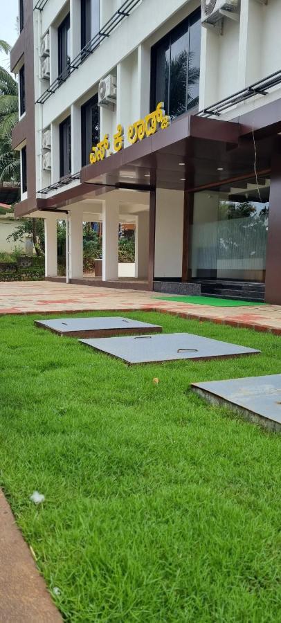 S.K Lodge Dharmastala Exterior photo